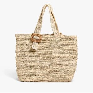 NWT Pamela Munson The Avis Bay Oversized Tote-Natural Wovan Raffia-Buckle Detail